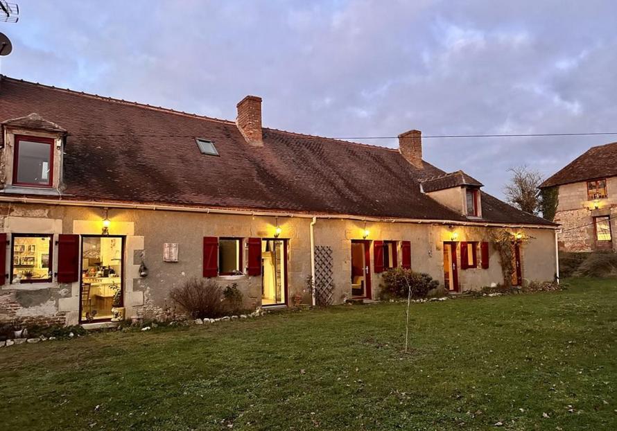 Gite Des Fours Agonges Zewnętrze zdjęcie